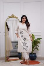 Embroidery Design Kurta Set - Image 5